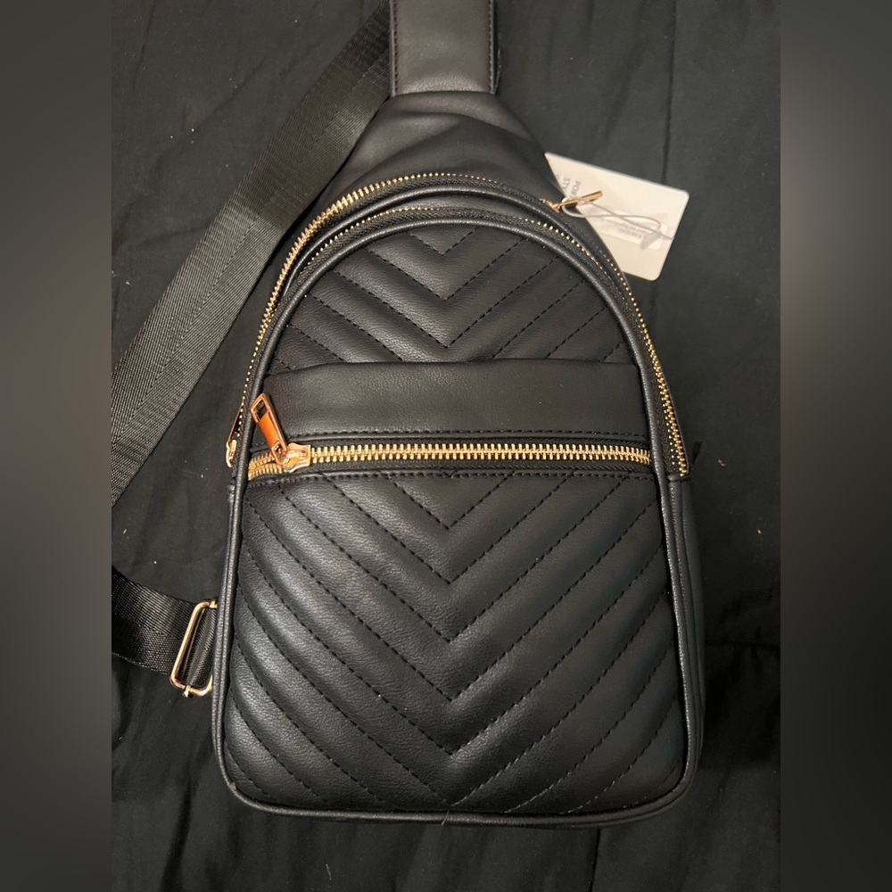 Black Quilted Women’s Sling Bag - Picture 2 of 4